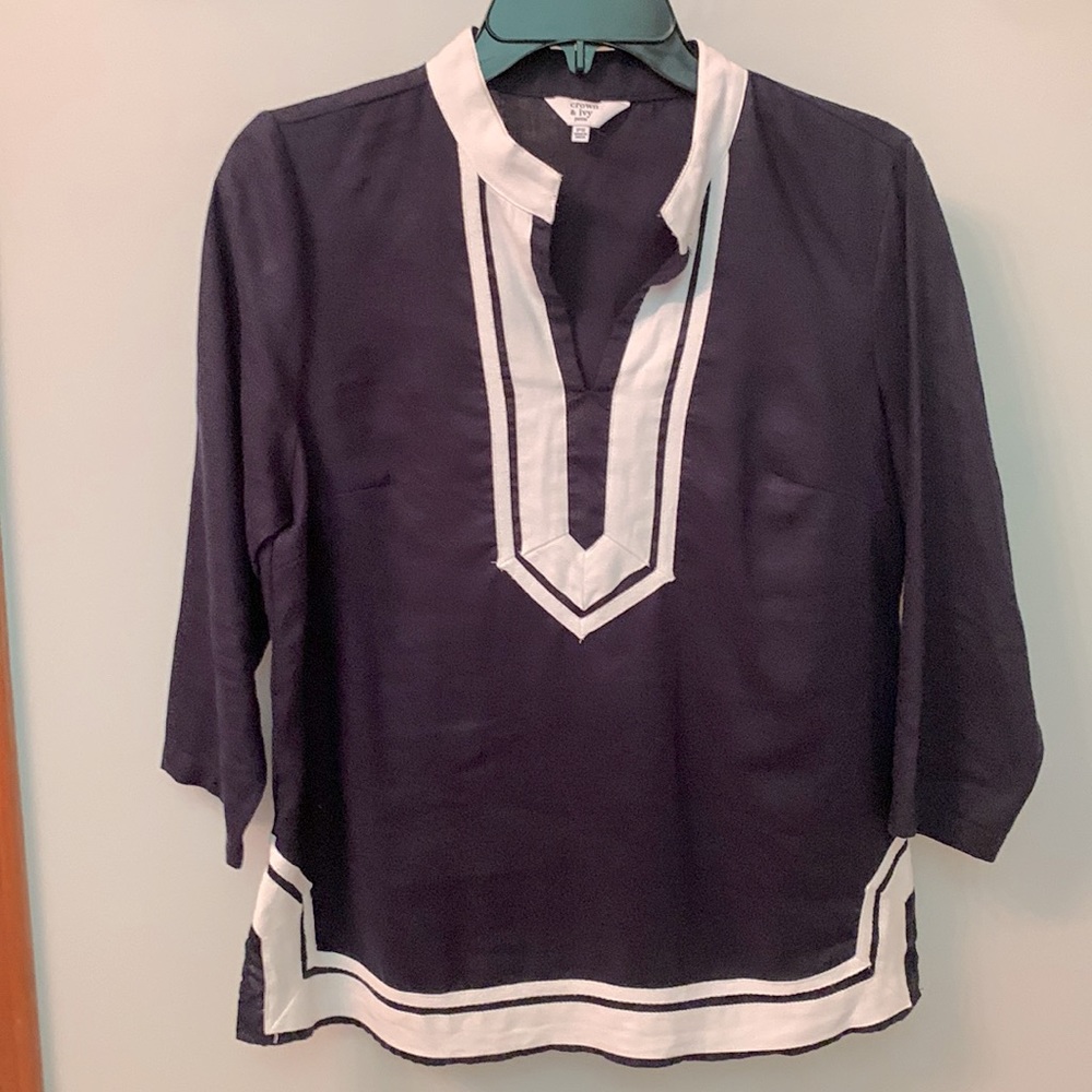 Crown & Ivy Linen Tunic Top